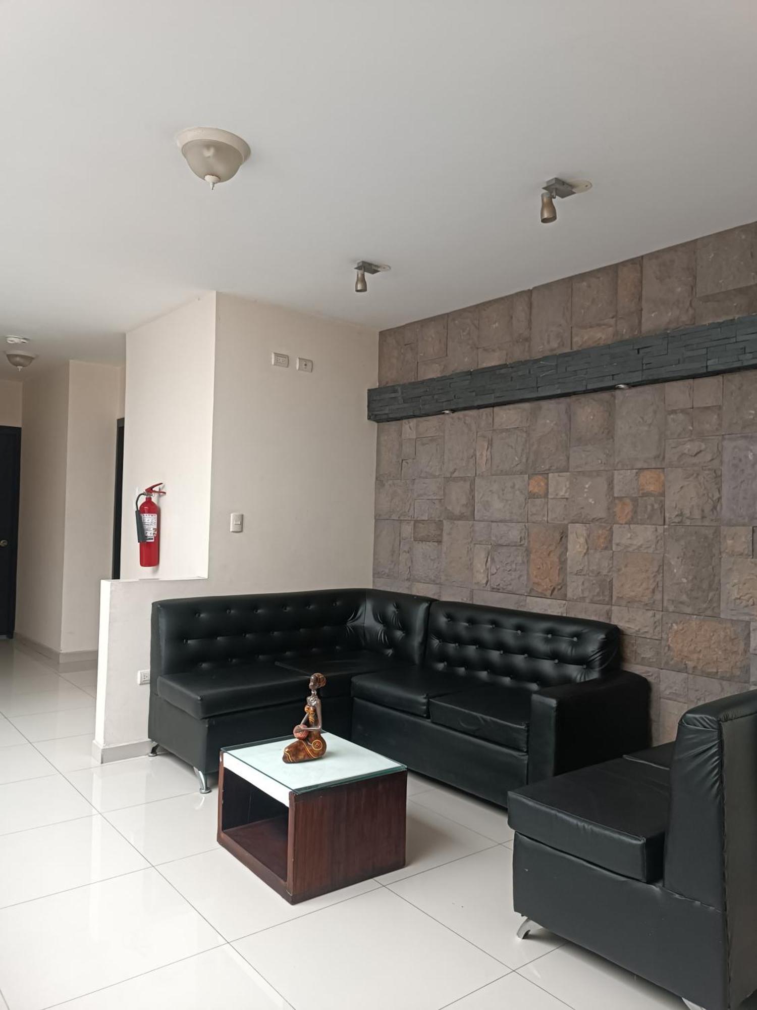 סנטו דומינגו דה לוס קולורדוס Hotel Quezada Hermanos מראה חיצוני תמונה