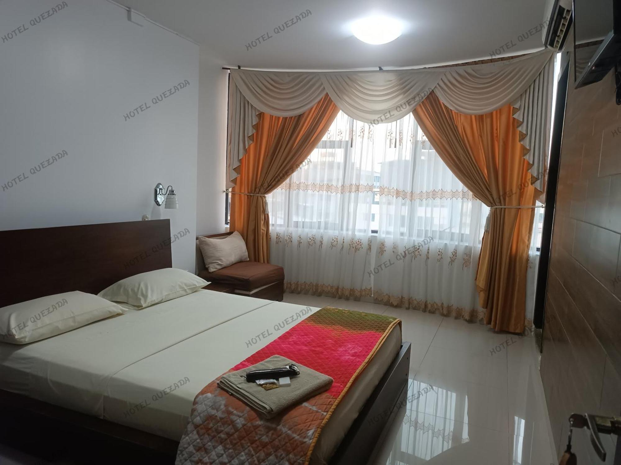 סנטו דומינגו דה לוס קולורדוס Hotel Quezada Hermanos מראה חיצוני תמונה